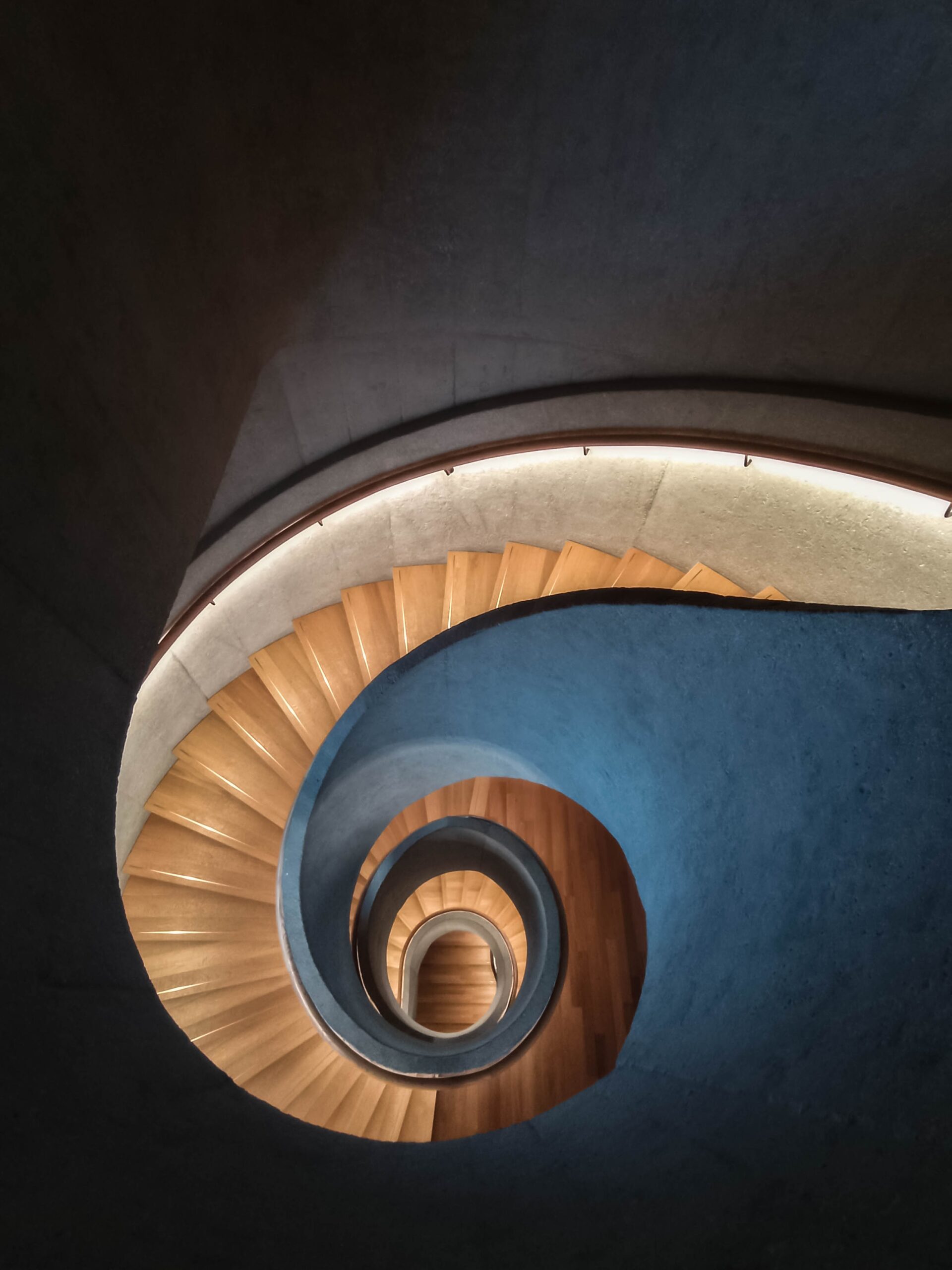 Casa Malina – Interior Design Hamburg, geschwungene Treppe